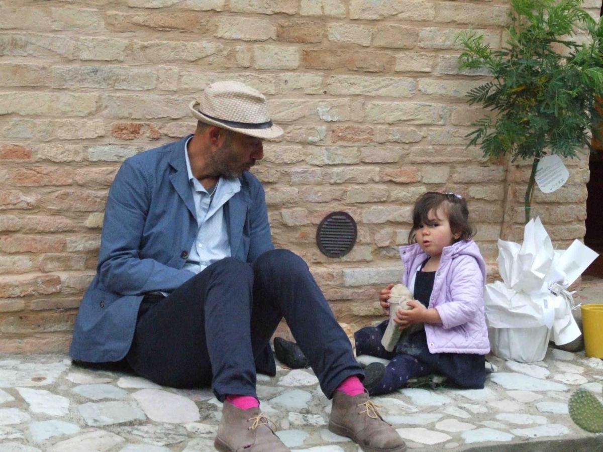 Agriturismo Campo Aperto Belvedere Ostrense 外观 照片