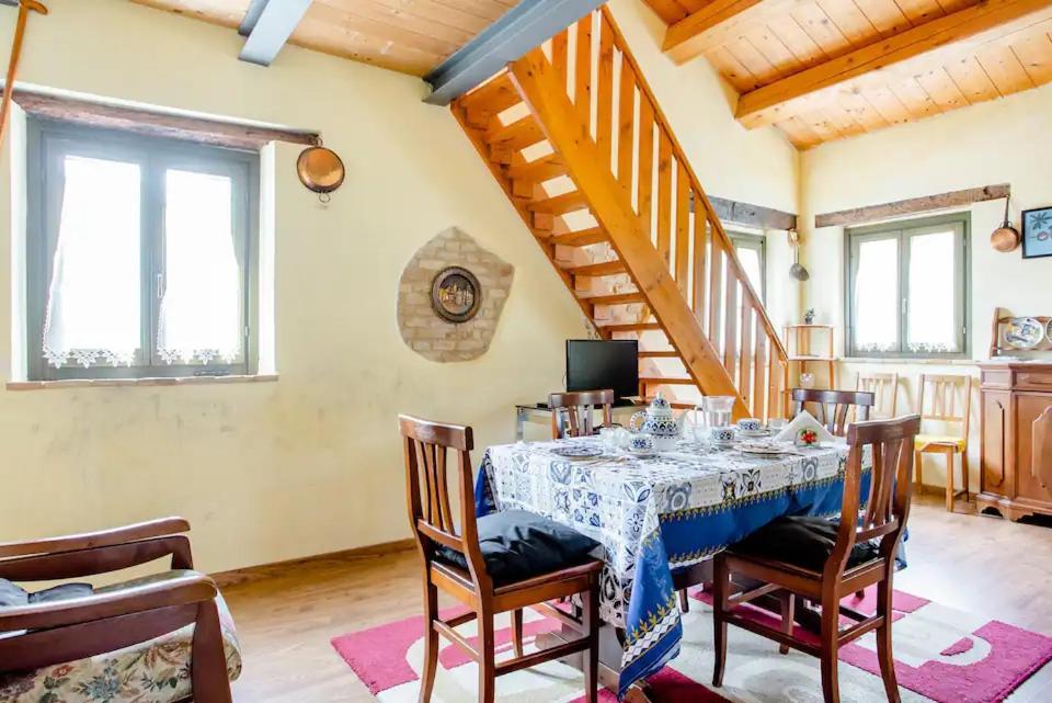 Agriturismo Campo Aperto Belvedere Ostrense 外观 照片