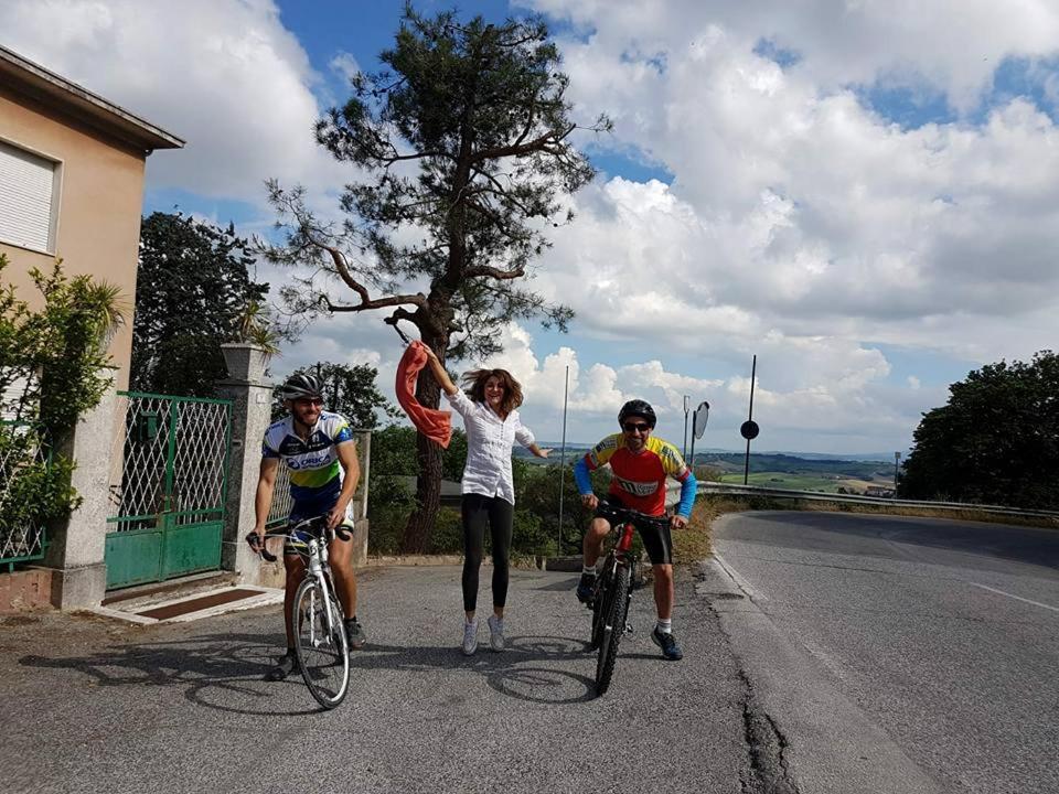 Agriturismo Campo Aperto Belvedere Ostrense 外观 照片